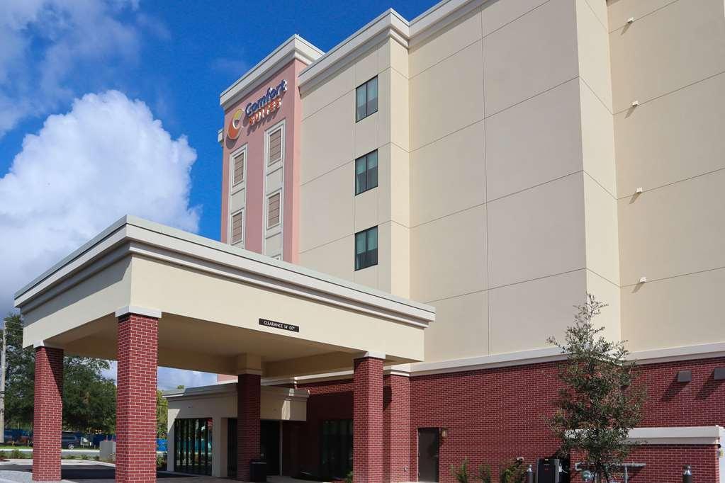 Comfort Suites Gainesville Near University Exteriör bild