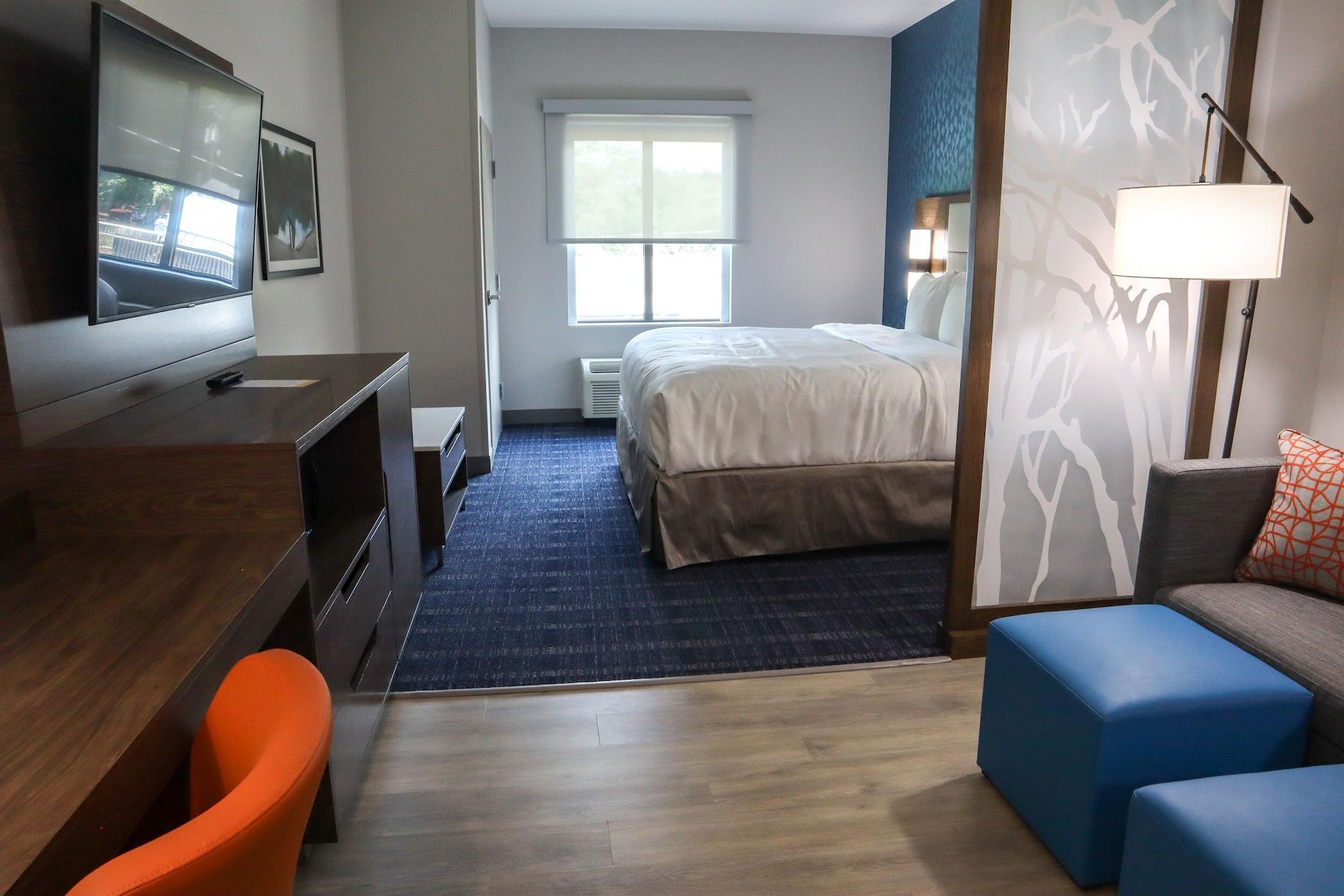 Comfort Suites Gainesville Near University Exteriör bild